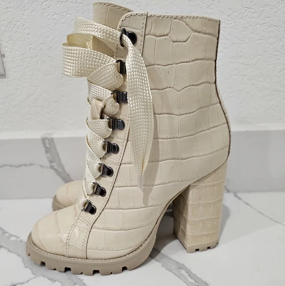 Schultz Boots - Picture 2 of 5